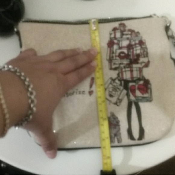 Brighton Silver Bag with Heart Pattern Interior - Picture 5 of 7